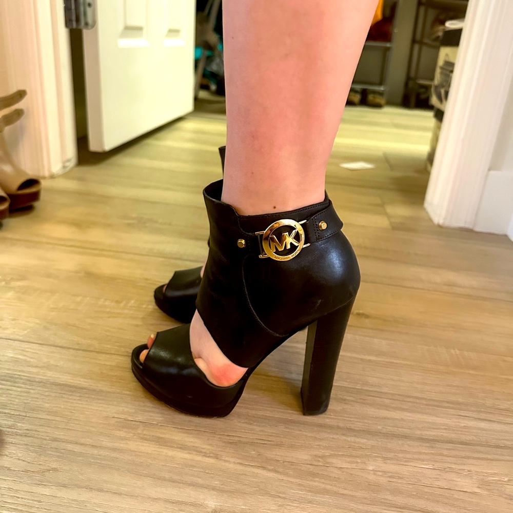 Michael Kors black heels